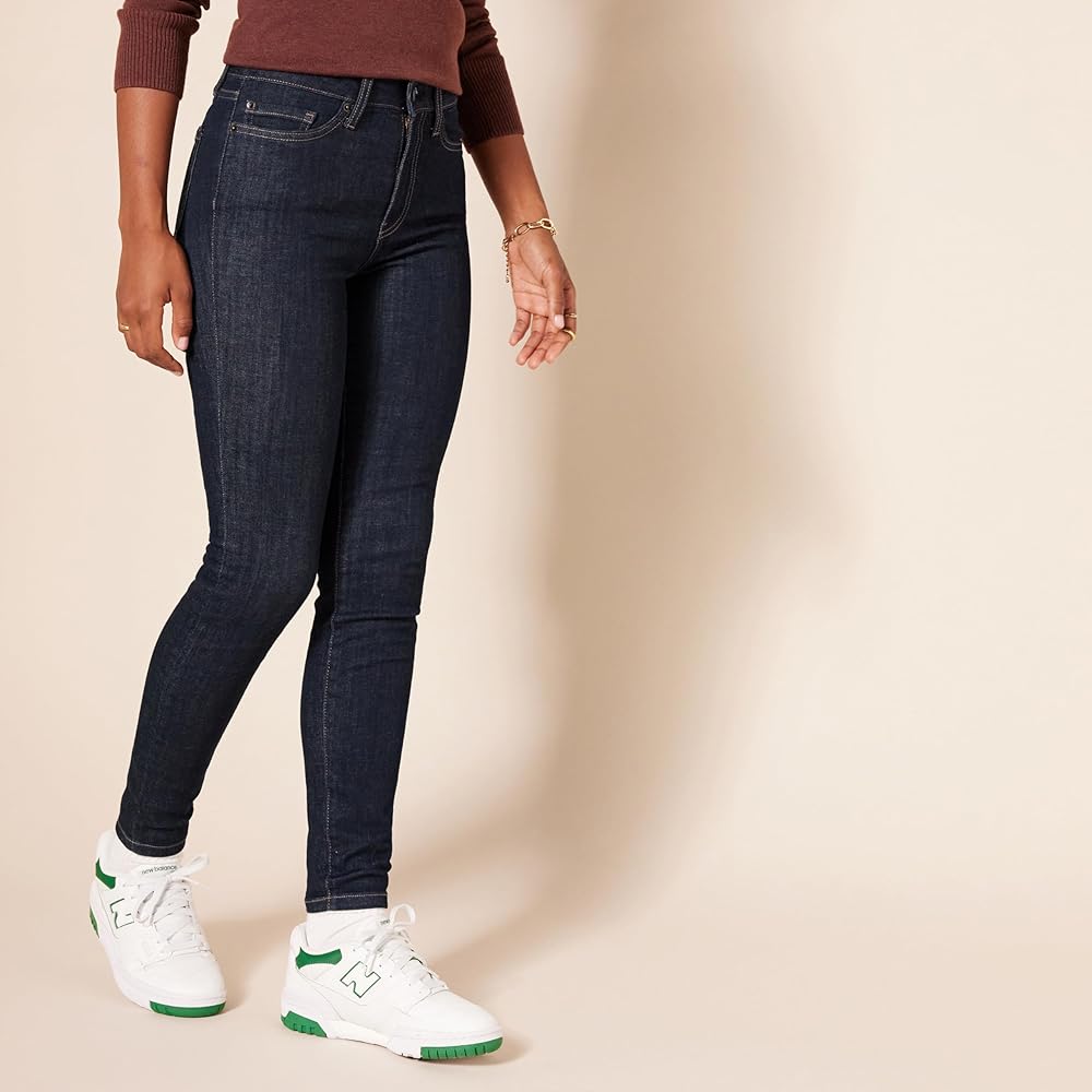 Versatile Essential Women’s Skinny Jean