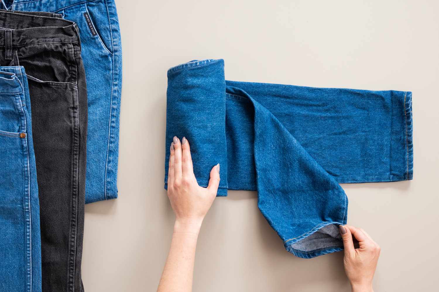 How to fold jeans for drawers